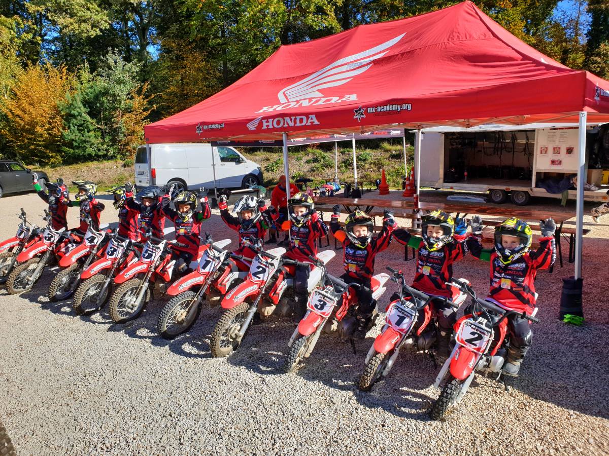 Honda Einsteigermodelle CRF110F, CRF50F und CRF125F in einer Reihe