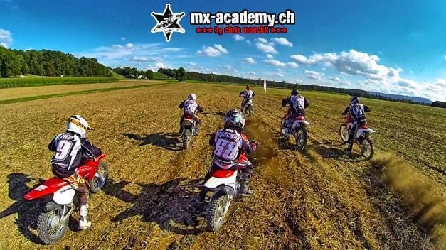Action und Spass beim Teamevent in der MX-Academy
